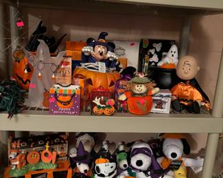 Halloween decorations 