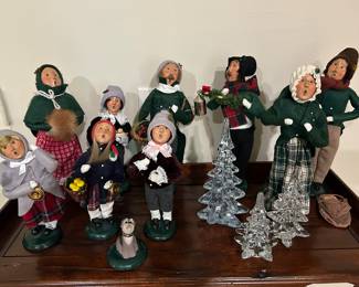 Byer’s. Carolers