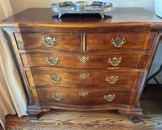 Henredon chest of drawers