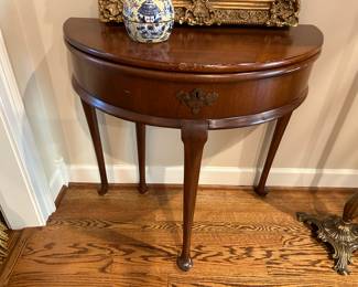 Banks Coldstone gateleg table