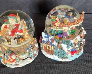Christmas Musical Water globe 