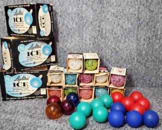 Vintage Lighted Ice and Colored Ball Christmas Light Bulbs
