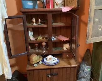 Child cabinet