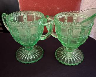 Vintage Imperial Glass Beaded Block Footed Green/Uranium Creamer and sugar set