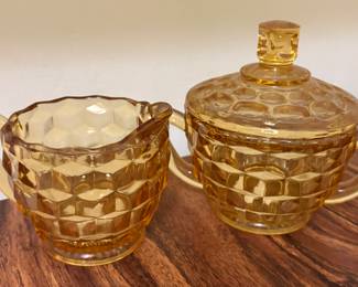 Vintage yellow/amber creamer and sugar set