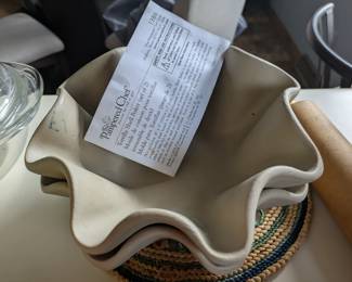 Pampered Chef Tortilla Shell baker, set of 2