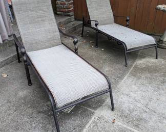 Outdoor reclining lounge chaises