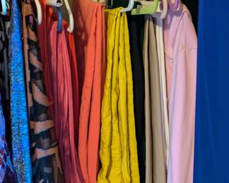 Colorful pants / capris