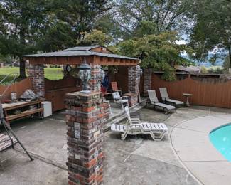 Outdoor / pool furniture