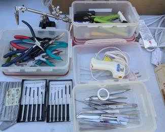 Crafting tools & supplies