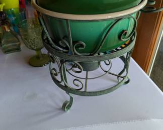 Vintage casserole / chaffing dish