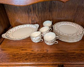 Theodore Haviland New York  'Wilton'