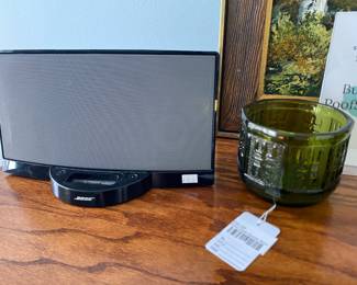 Aztec-style planter bowl, Bose digital music player sound dock