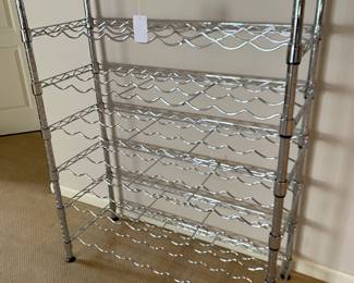 Metal wire wine rack