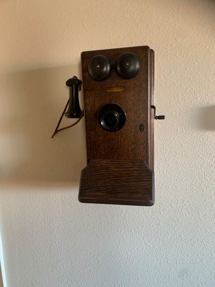 Western Electric Crank wall telephone