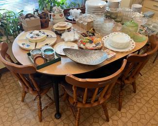 Dining table with six chairs.