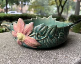 Vintage Roseville green clematis bowl.