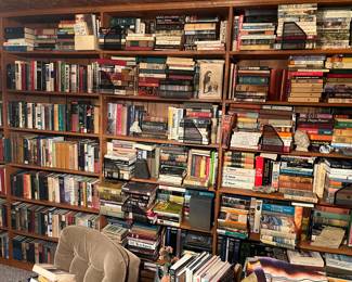 1,000s of books throughout the house, including vintage children’s books, classics, 100s of first editions, history, and more). Many more photos of books follow.