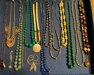 Hundreds of pieces of vintage costume jewelry.