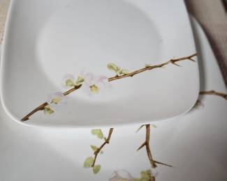 Vintage Corelle plastic dishes, set