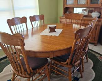 Welcoming large country table with chairs 