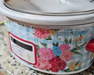 Colorful crock pot