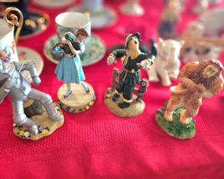 Wizard of oz collectibles,  lot