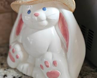 Bunny cookie jar