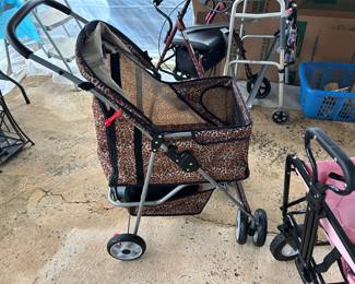 DOG STROLLER