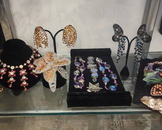Vintage Costume Jewelry
