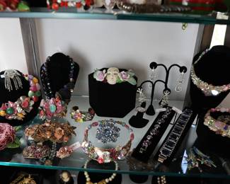 Vintage women's costume jewerly