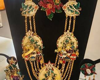 Vintage Costume Jewelry