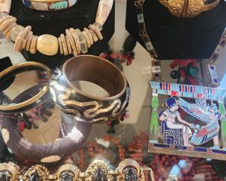 Vintage Costume Jewelry