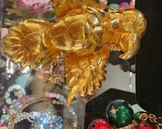 Vintage Costume Jewelry
