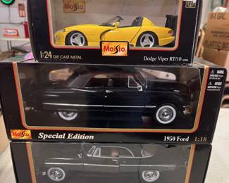 Maisto die cast 1:18 & 1:24