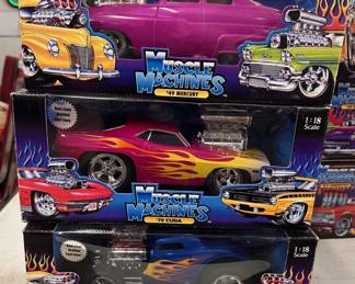 Muscle Machines 1:18