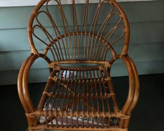 Albino Style Chair