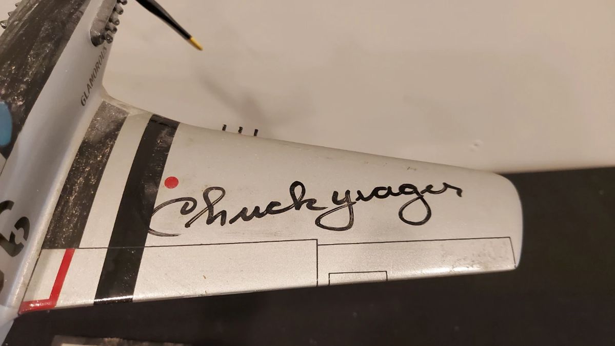 SAN PEDRO BACHELOR'S PARADISE ONLINE ESTATE... starts on 10/11/2024