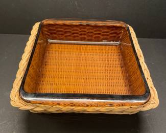 Pyrex baking dish rattan carrier