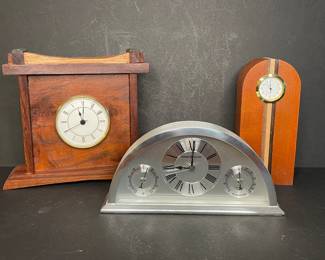 Mantle table clocks Howard Miller