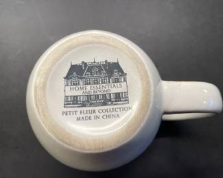 Home essentials petit fluer mugs