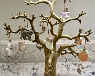 Lenox Halloween porcelain tree with mini ornaments