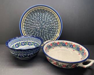 Serving pieces Poland