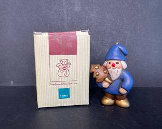 Thun gnome with tree