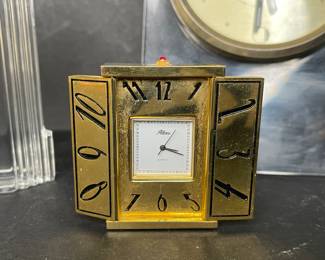 Altona art deco mini clock