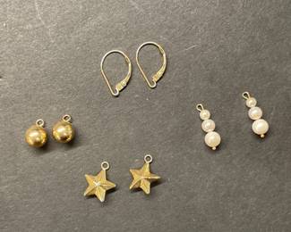Interchangeable earring set