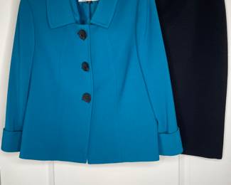 Vintage Tahari blazer set