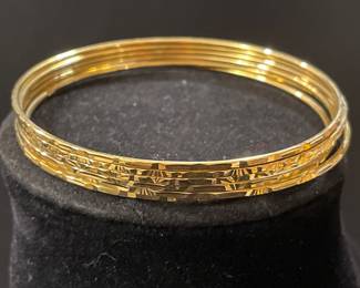 18k gold bangle bracelet set