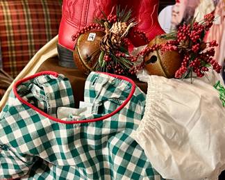 CHRISTMAS DRESSES FOR LITTLE GIRLS.