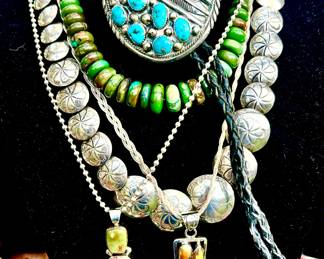 MANY SIGNED INDIAN PIECES.